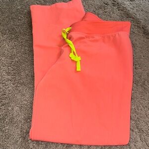 Figs hot coral Livingston scrub pants medium